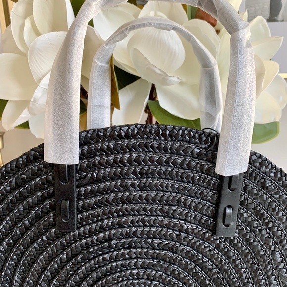 REBECCA MINKOFF STRAW Woven Black Circle Beach Large Tote Crossbody Tote - Picture 6 of 13